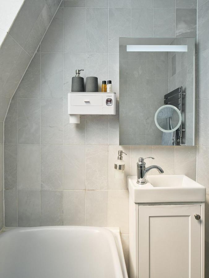 Stylish 3 Bedroom Town House London Kültér fotó